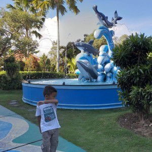 eftiningsih profile icon