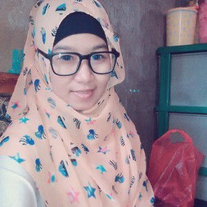 Revika Yulia profile icon