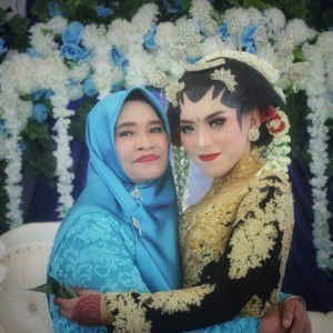 Novita Sarii profile icon