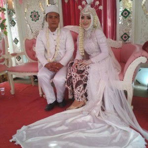 Devi Trikumalasari profile icon