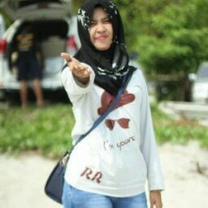 anggraeni reni profile icon