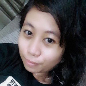 Husna Sari profile icon