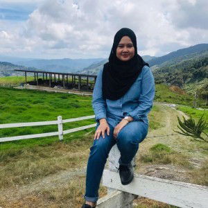 Nur Yusrina profile icon