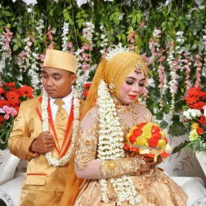 Lyena Faridhatul profile icon