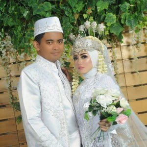 Lasmini Layla Sari Ayu profile icon