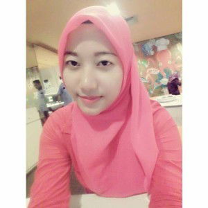 Cemi Violet profile icon