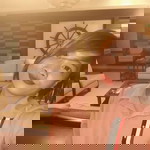 Maria Beatriz profile icon