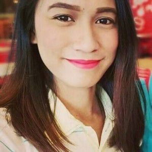 Ella Calaylay profile icon