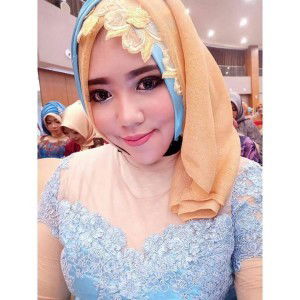 Elza Dian profile icon