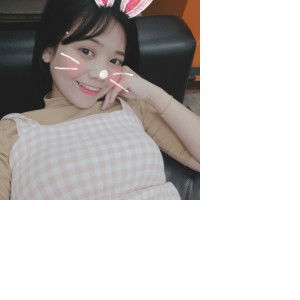 Miew Jutamas profile icon