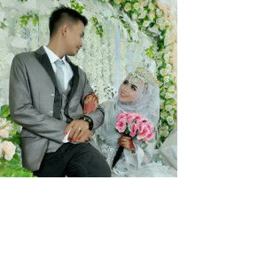 evi ramadani profile icon