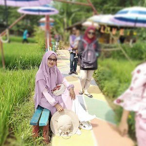 Siti Aminah Ar-razhaq profile icon