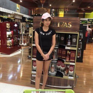 ฝ้ายย ยยย- profile icon