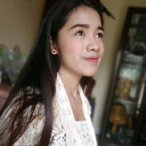 Ayu Sunariani profile icon