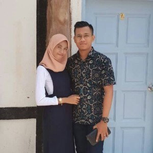 Nur Farah profile icon