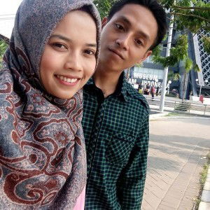 Riris El-Rosyidah profile icon