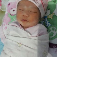 nadhira profile icon