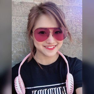 Yilian Tan profile icon