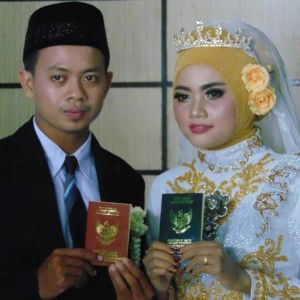 Erna Wahyu Ningsih profile icon