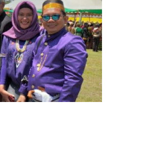 A. Andhita. B A M profile icon