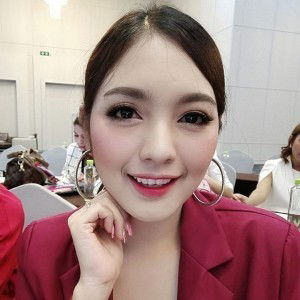 Praew Patcharaporn profile icon