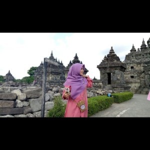 Latifah Nur Aini profile icon