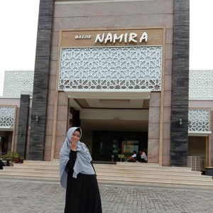 Ukhti Fenti Febriana profile icon