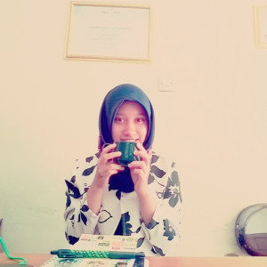 Rovy Handayani profile icon