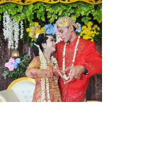 Septi Dwi profile icon