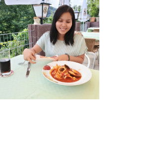 Nittaya Schmidt profile icon