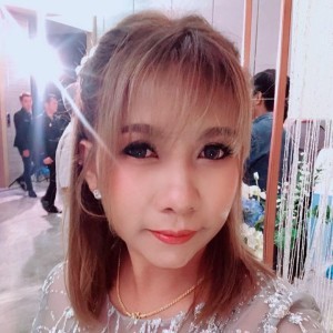 J'Aom Chatraphee profile icon