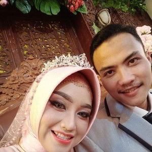 Deni Marpia profile icon