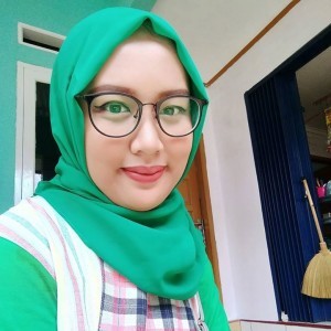 riska anwar profile icon
