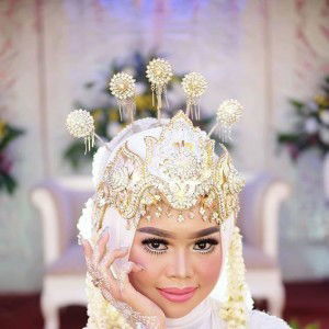 fitri andriani profile icon