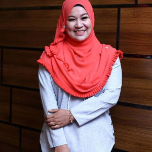 fatimah nik mat profile icon