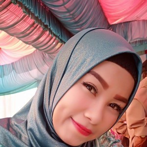 Nia Fajry profile icon