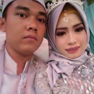 Farida Nurhidayah profile icon