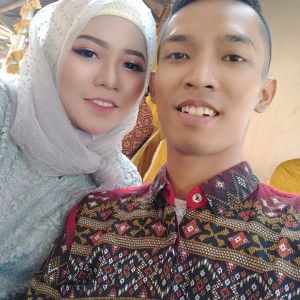 Noviana Sari profile icon