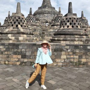 Dewi_ari profile icon