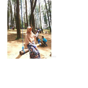 novia wahyu profile icon