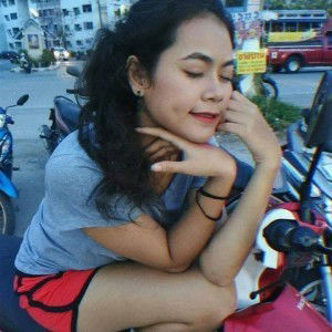 ไม่มี อ่ะไรจะคุย profile icon