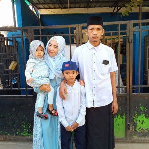 NurTubiana Daeng Tommi profile icon