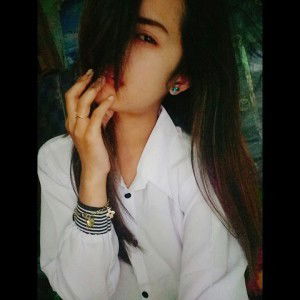 Riska Febry Anggraini profile icon