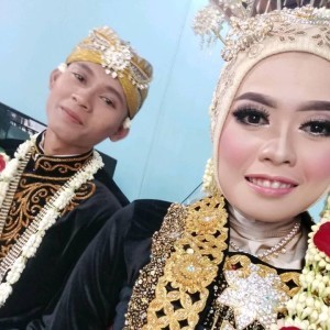 Wahyunii profile icon