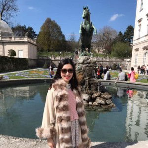 Belle Jarujet profile icon