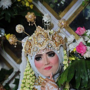 Yuli Yulianti profile icon