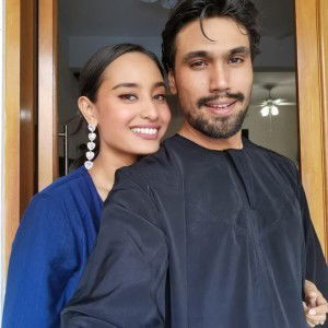 Nur Amira profile icon