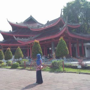 Muyassaroh profile icon