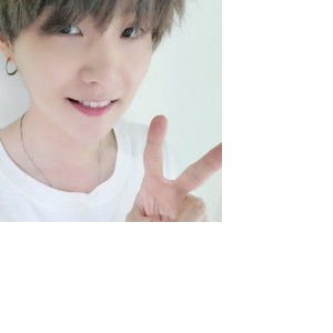 Rossane Rosales profile icon