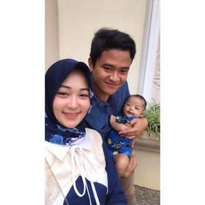 Reni Aulia profile icon